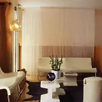Le Quartier Republique-le-marais 3*