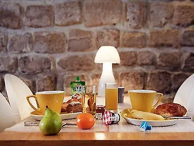 Le Quartier Republique-le-marais Hotel