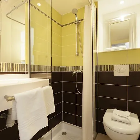 Le Quartier Republique-le-marais Hotel