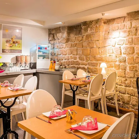 Le Quartier Republique-le-marais ホテル パリ