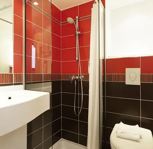 Le Quartier Republique-le-marais 3* Párizs
